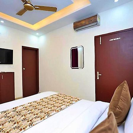 Hotel Sunlight Inn New Delhi Exterior photo