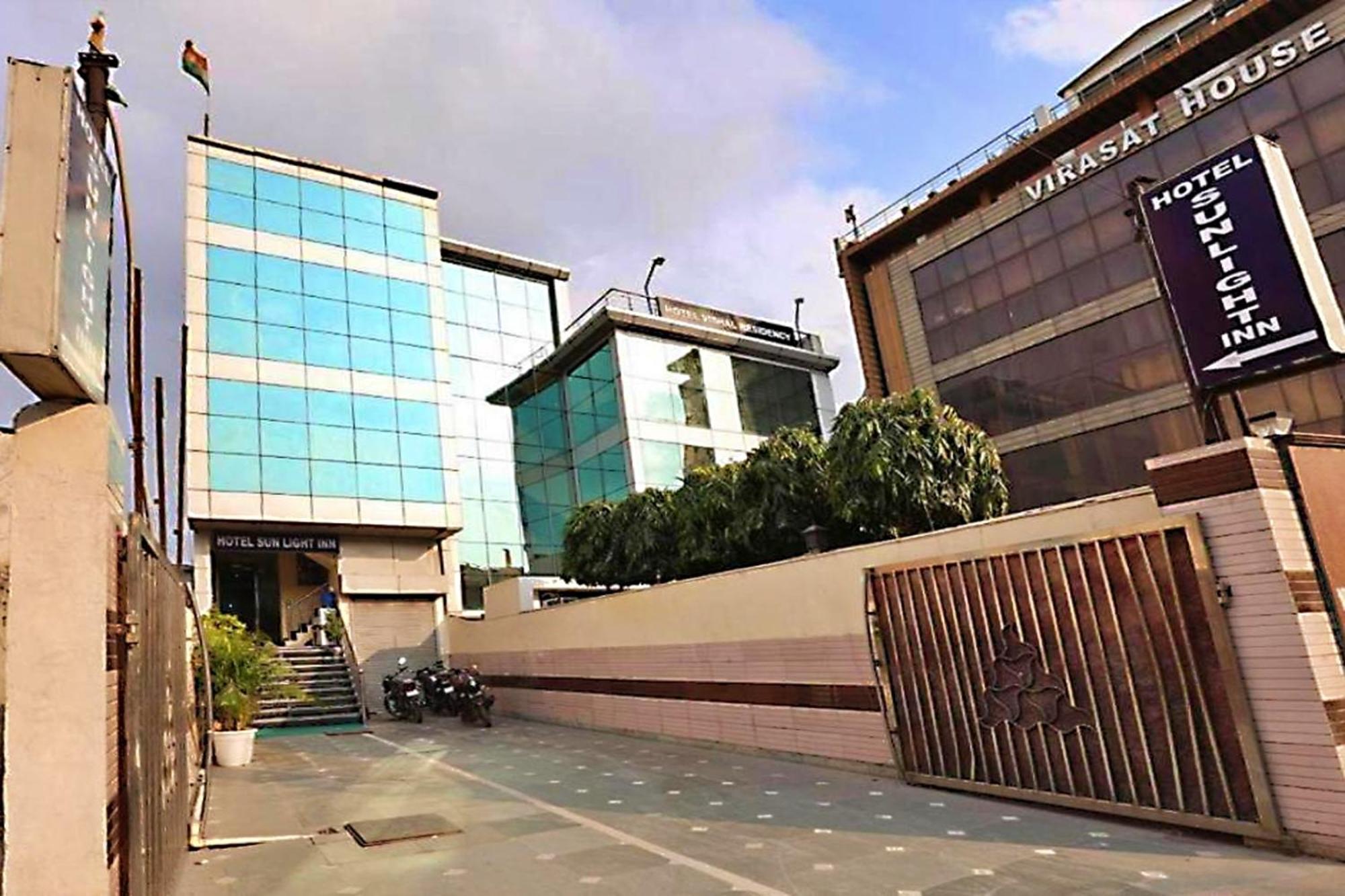 Hotel Sunlight Inn New Delhi Exterior photo